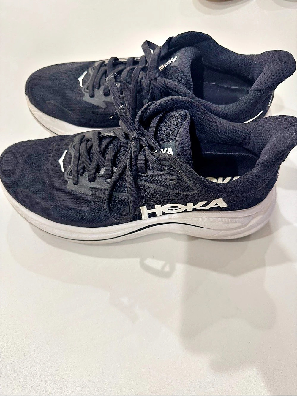 Hoka One Clifton